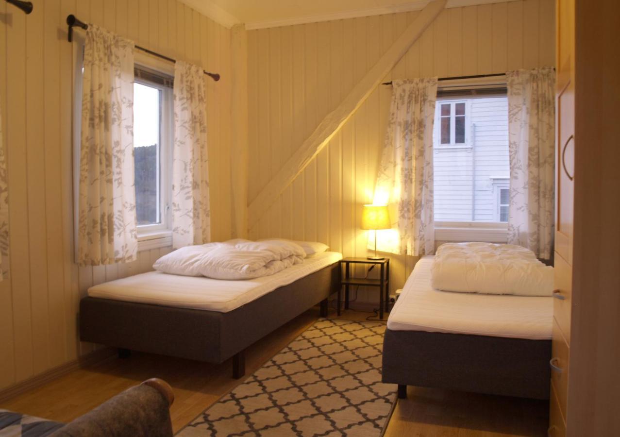 5 Bedrooms, Large Apartment With Nice View And Nature Herand Екстер'єр фото