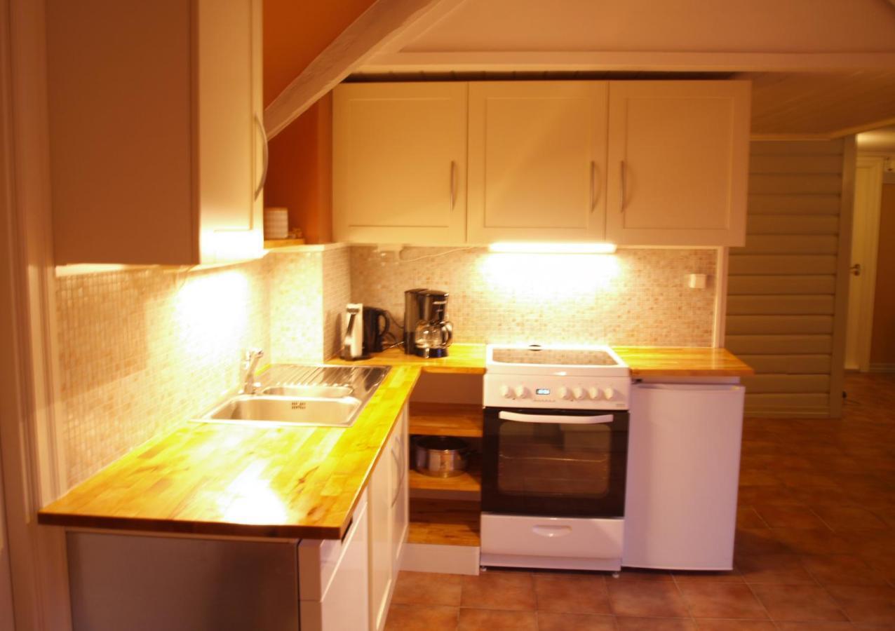 5 Bedrooms, Large Apartment With Nice View And Nature Herand Екстер'єр фото