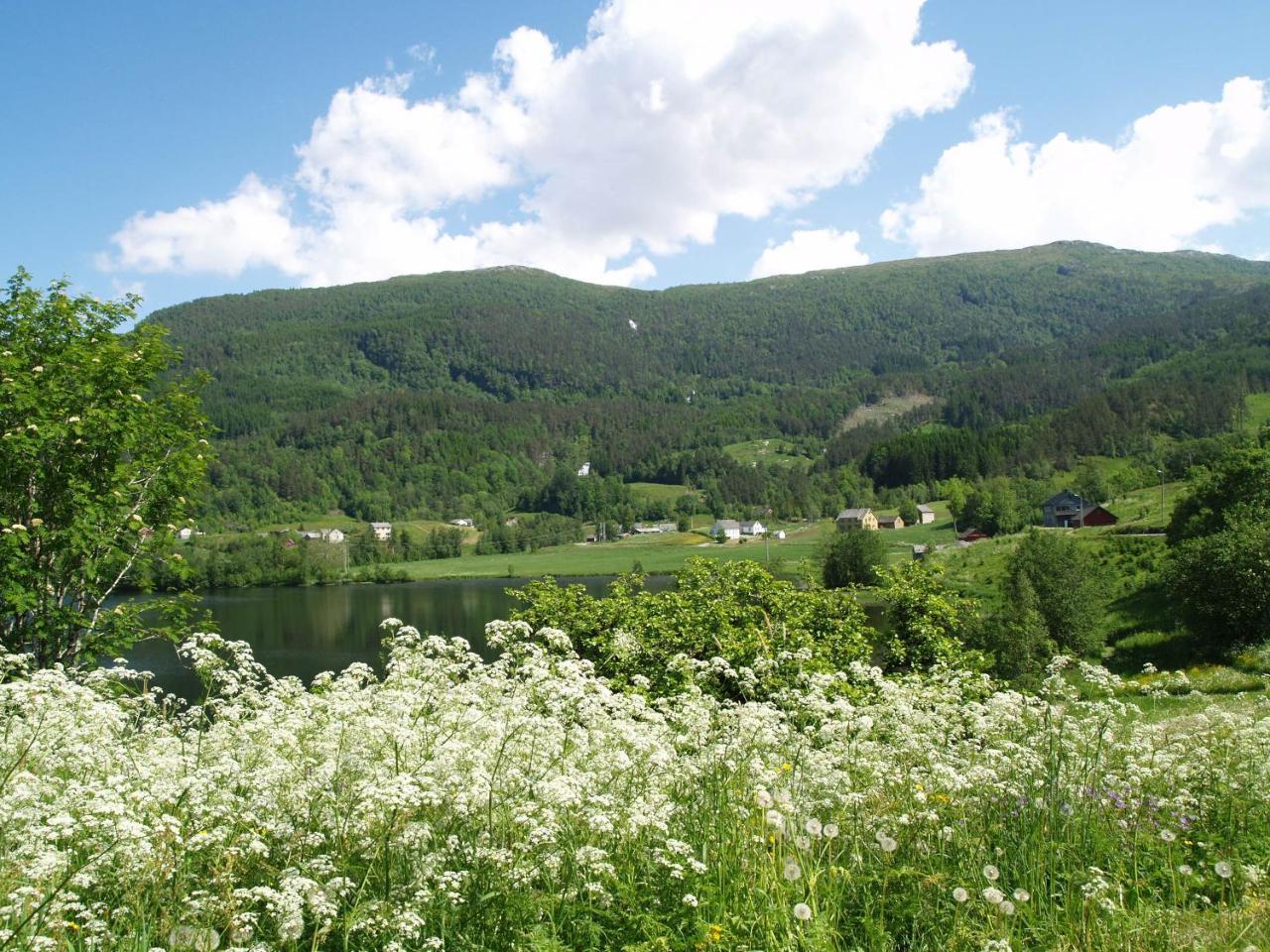 5 Bedrooms, Large Apartment With Nice View And Nature Herand Екстер'єр фото
